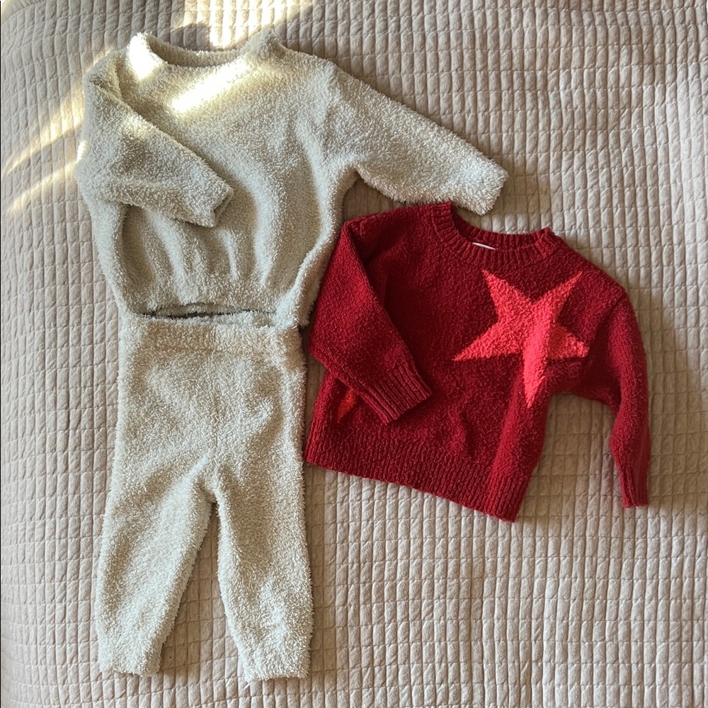 Fuzzy cream set and sweater